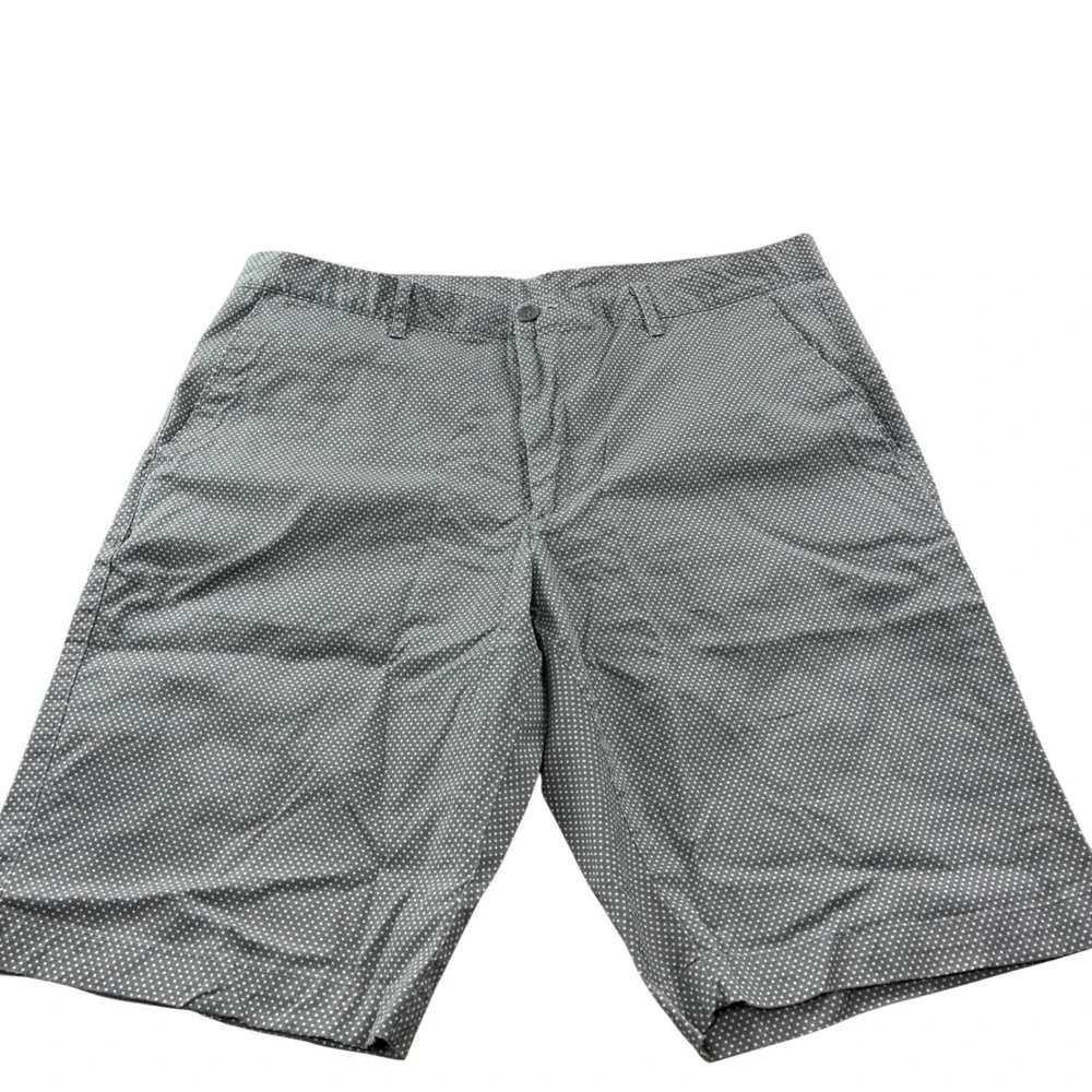 Mens Gray Micro Dot Golf Chino Shorts Flat Front Casual Size 40 Minimalist - Picture 2 of 7